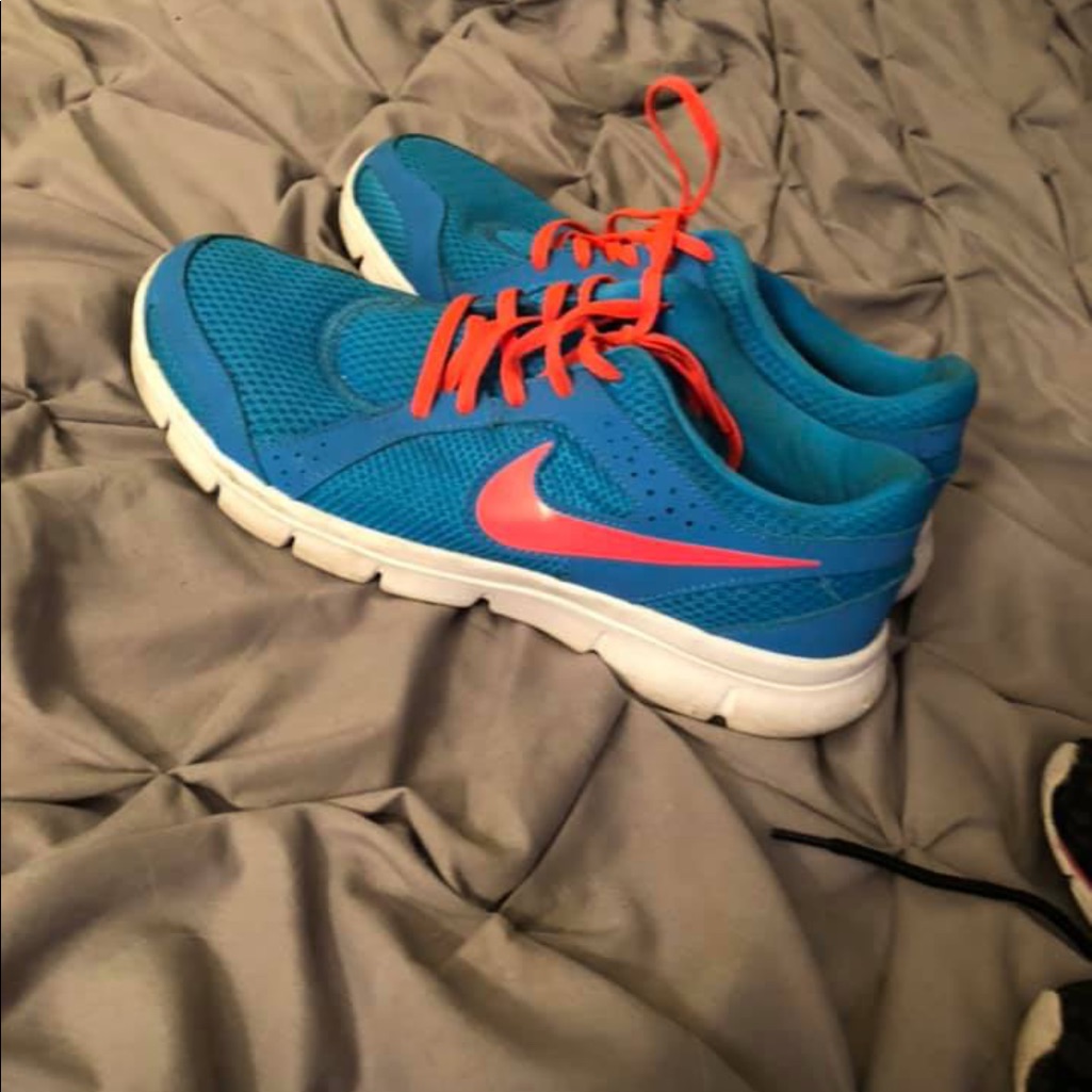 Nike 9